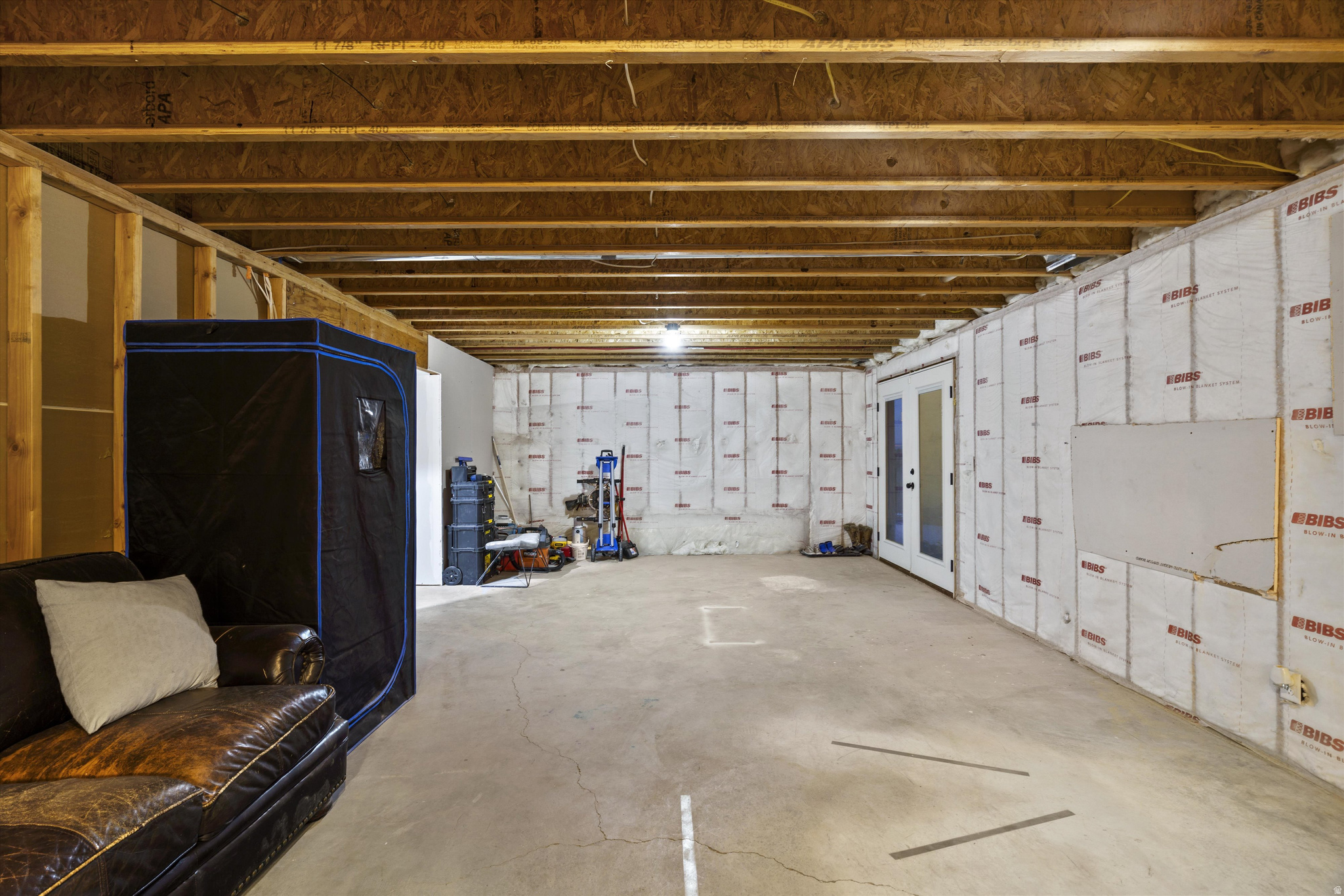 BELMONT SPRINGS PARK - Residential