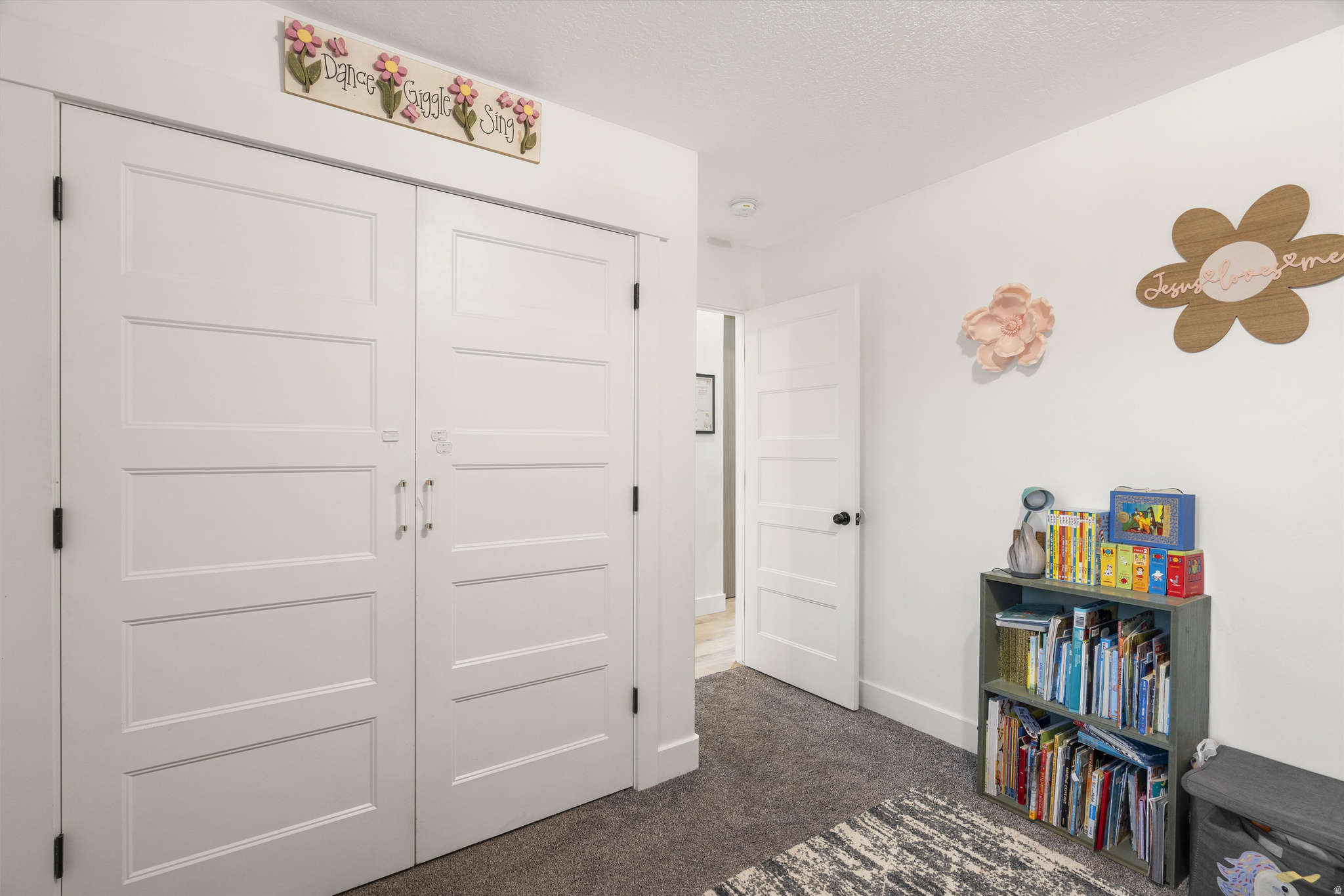 BELMONT SPRINGS PARK - Residential