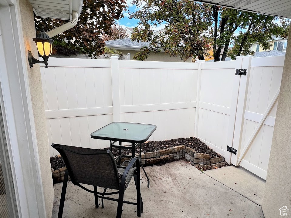 TUSCANY TOWN HOMES - Residential