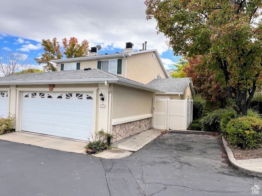 Photo of 4785 FOGGIO CT, West Jordan, UT 84084 (MLS # 2119818)