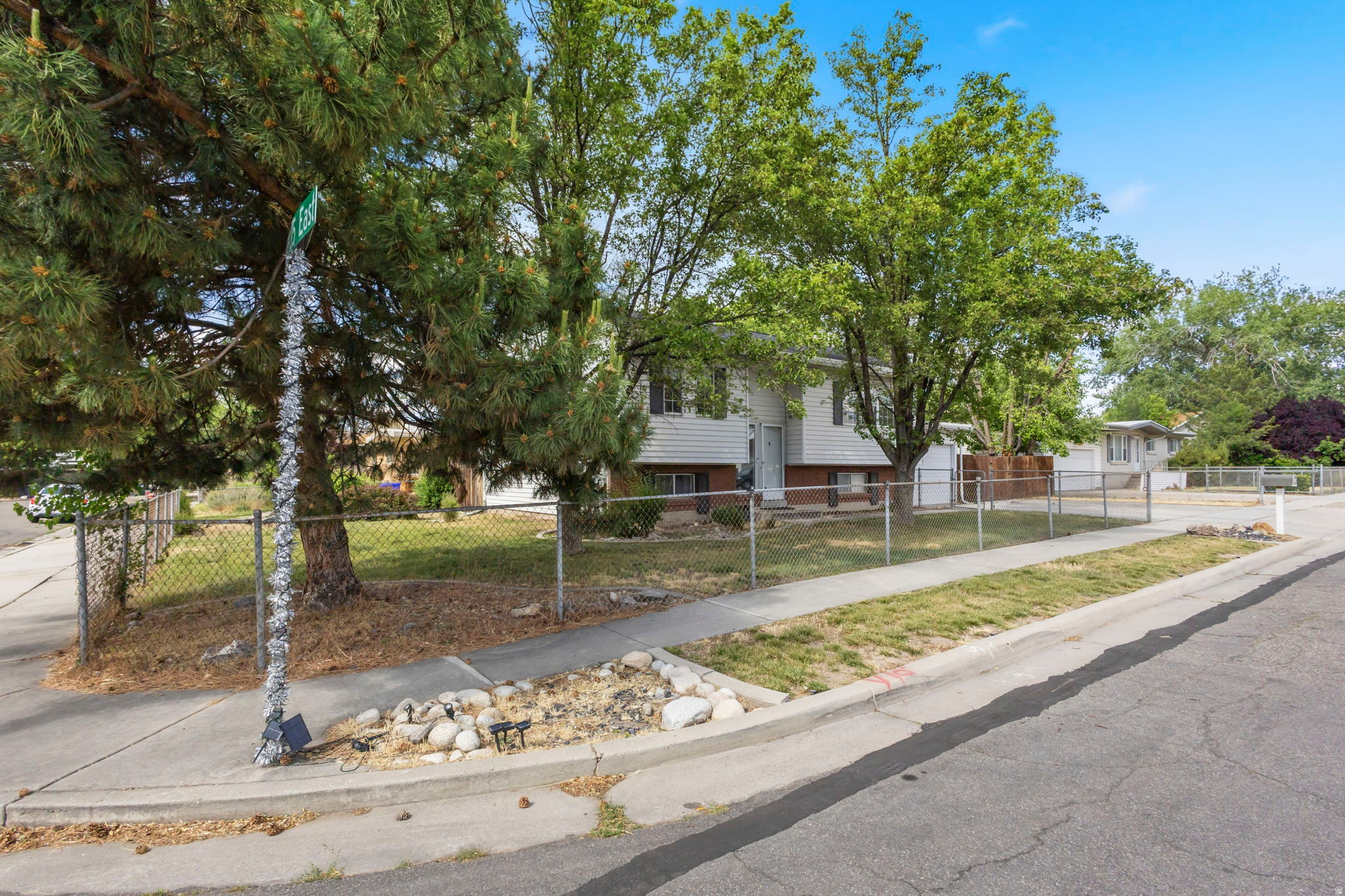 SCOTTSVILLE SUB - Residential