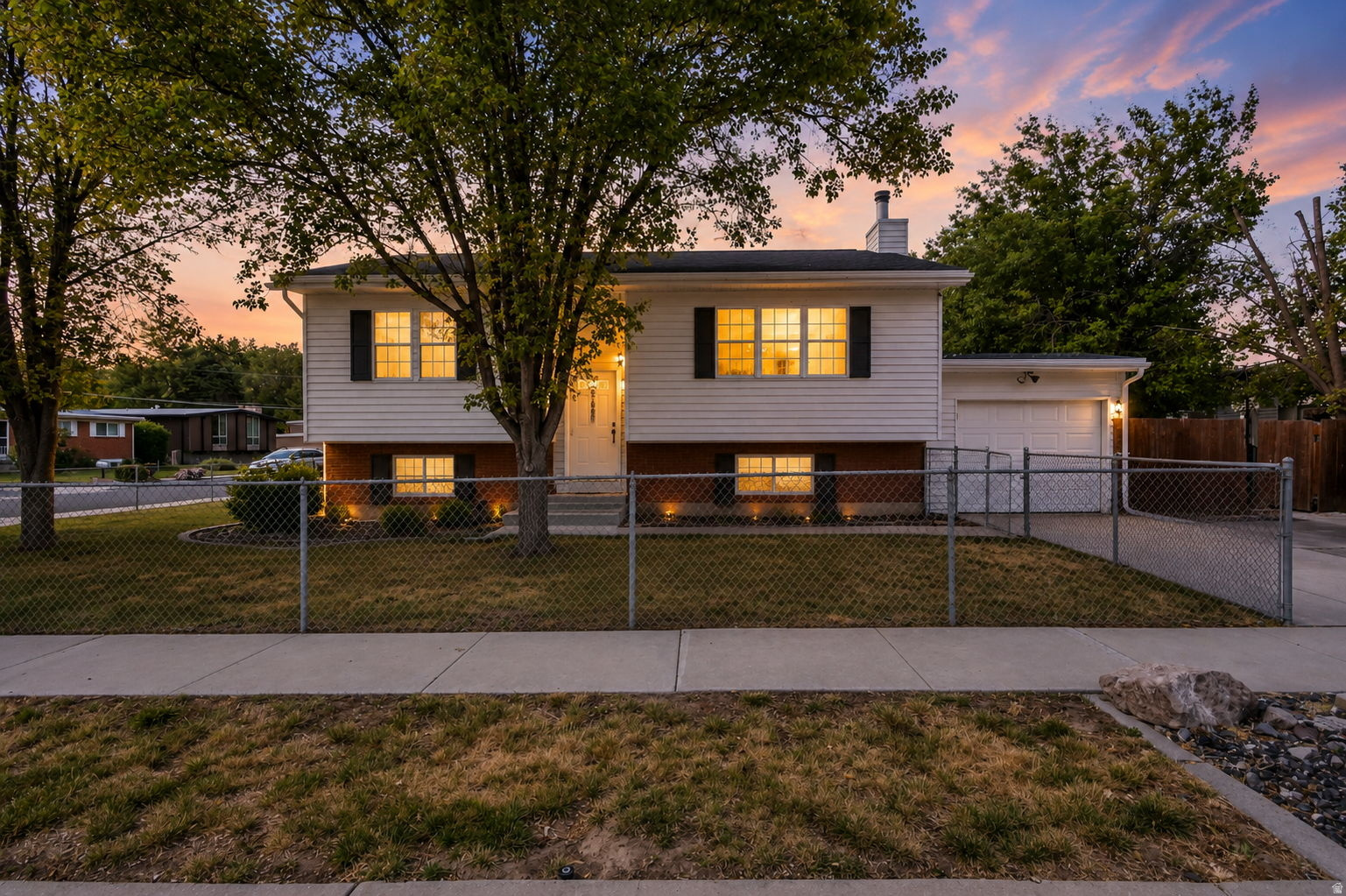 SCOTTSVILLE SUB - Residential
