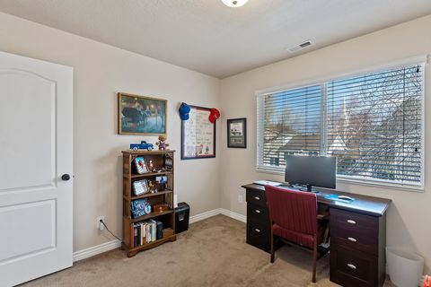 Tiny photo for 679 S CLEARWATER DR, Layton, UT 84041 (MLS # 2132446)
