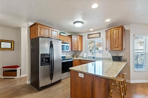 Tiny photo for 679 S CLEARWATER DR, Layton, UT 84041 (MLS # 2132446)