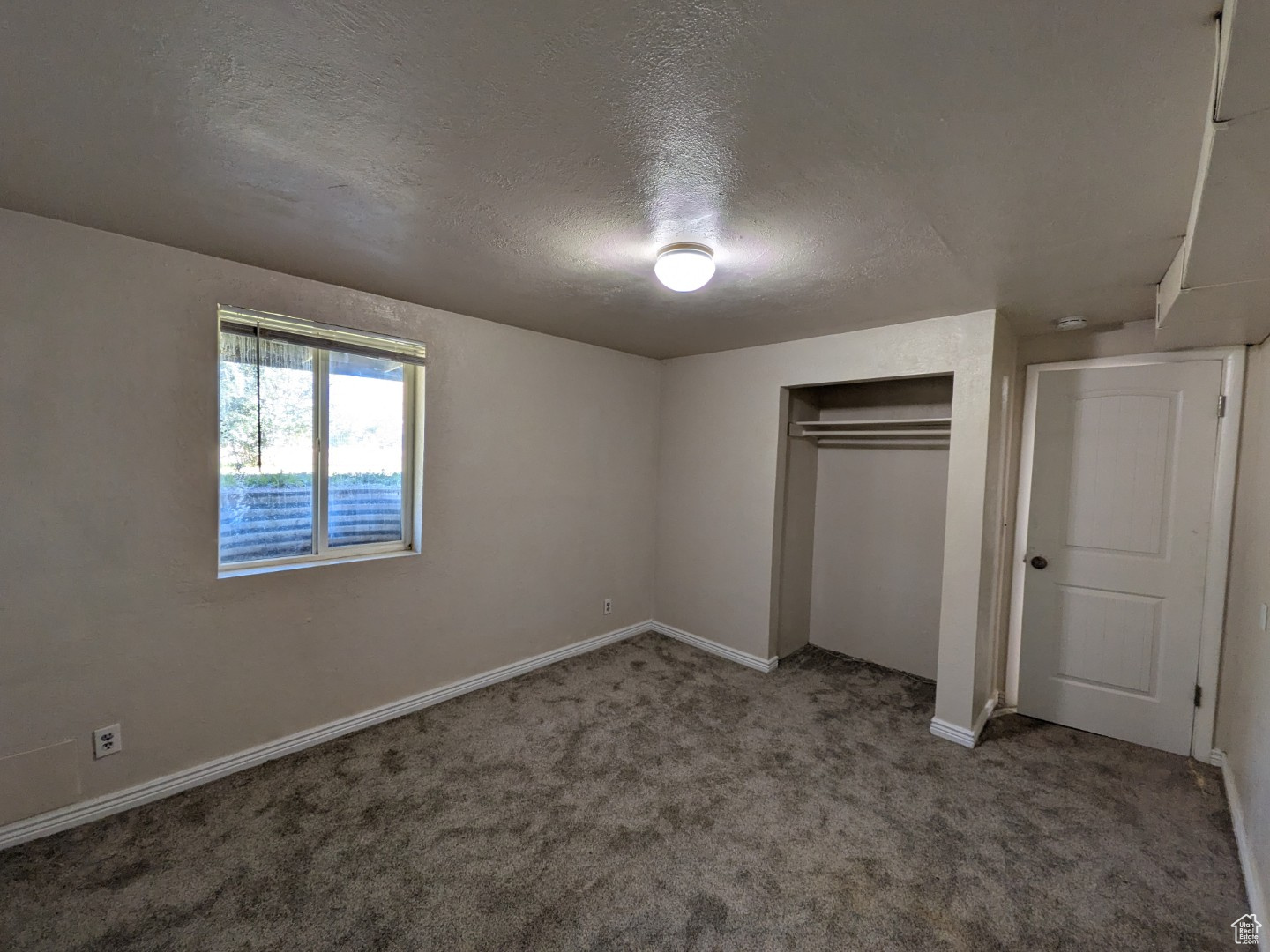 SPANISH TRAIL ESTATE - Residential