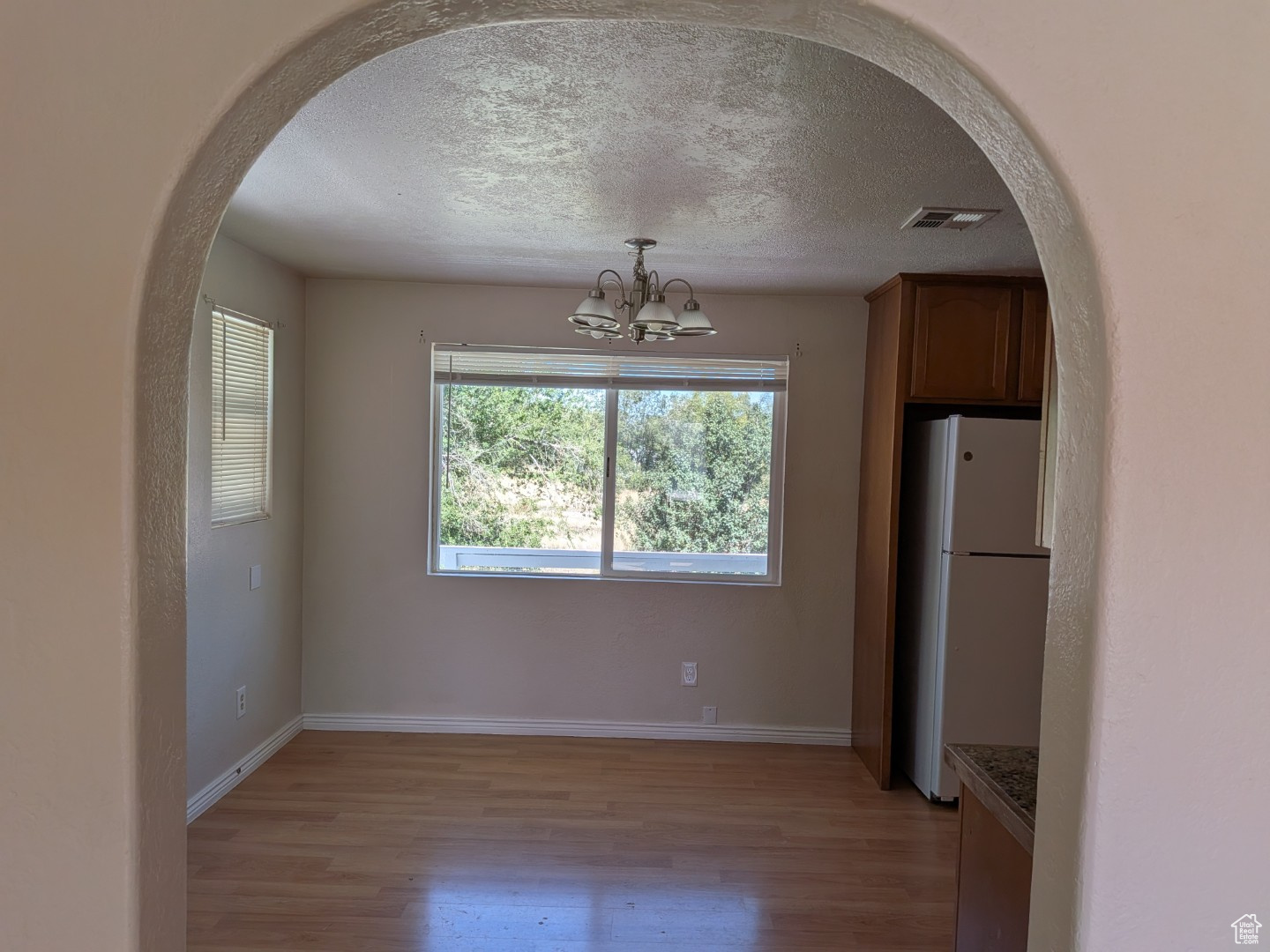 SPANISH TRAIL ESTATE - Residential