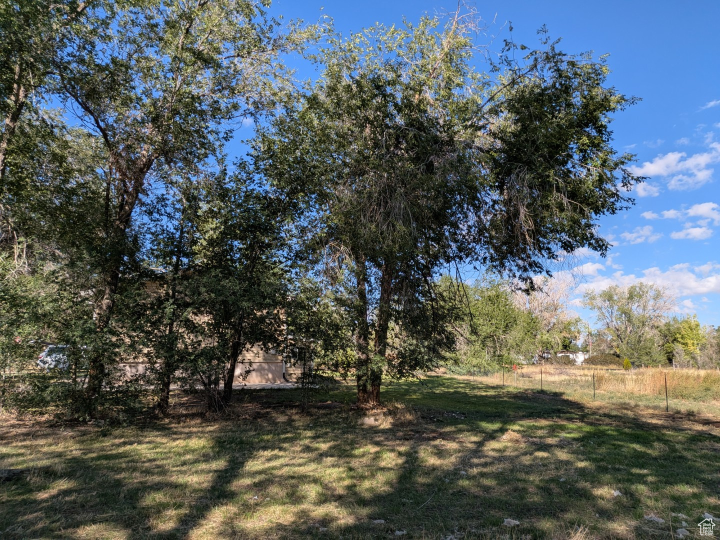 SPANISH TRAIL ESTATE - Residential