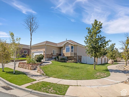 8354 S OAK GATE DR, WEST JORDAN, UT 84081 - Image 33b738de62d754a3f4fa8cdb149feca2/1140220150