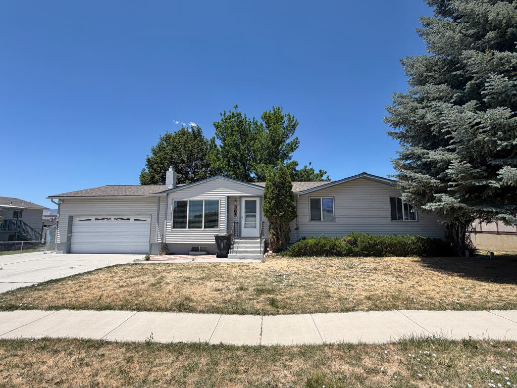 Photo of 385 N COTTONWOOD VIEW DR, Orangeville, UT 84537 (MLS # 2166844)