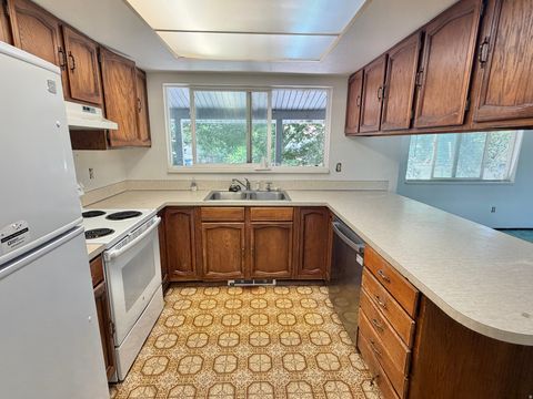 Tiny photo for 385 N COTTONWOOD VIEW DR, Orangeville, UT 84537 (MLS # 2166844)
