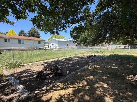 Tiny photo for 385 N COTTONWOOD VIEW DR, Orangeville, UT 84537 (MLS # 2166844)