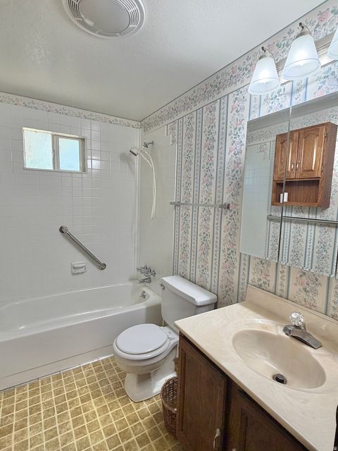 Tiny photo for 385 N COTTONWOOD VIEW DR, Orangeville, UT 84537 (MLS # 2166844)