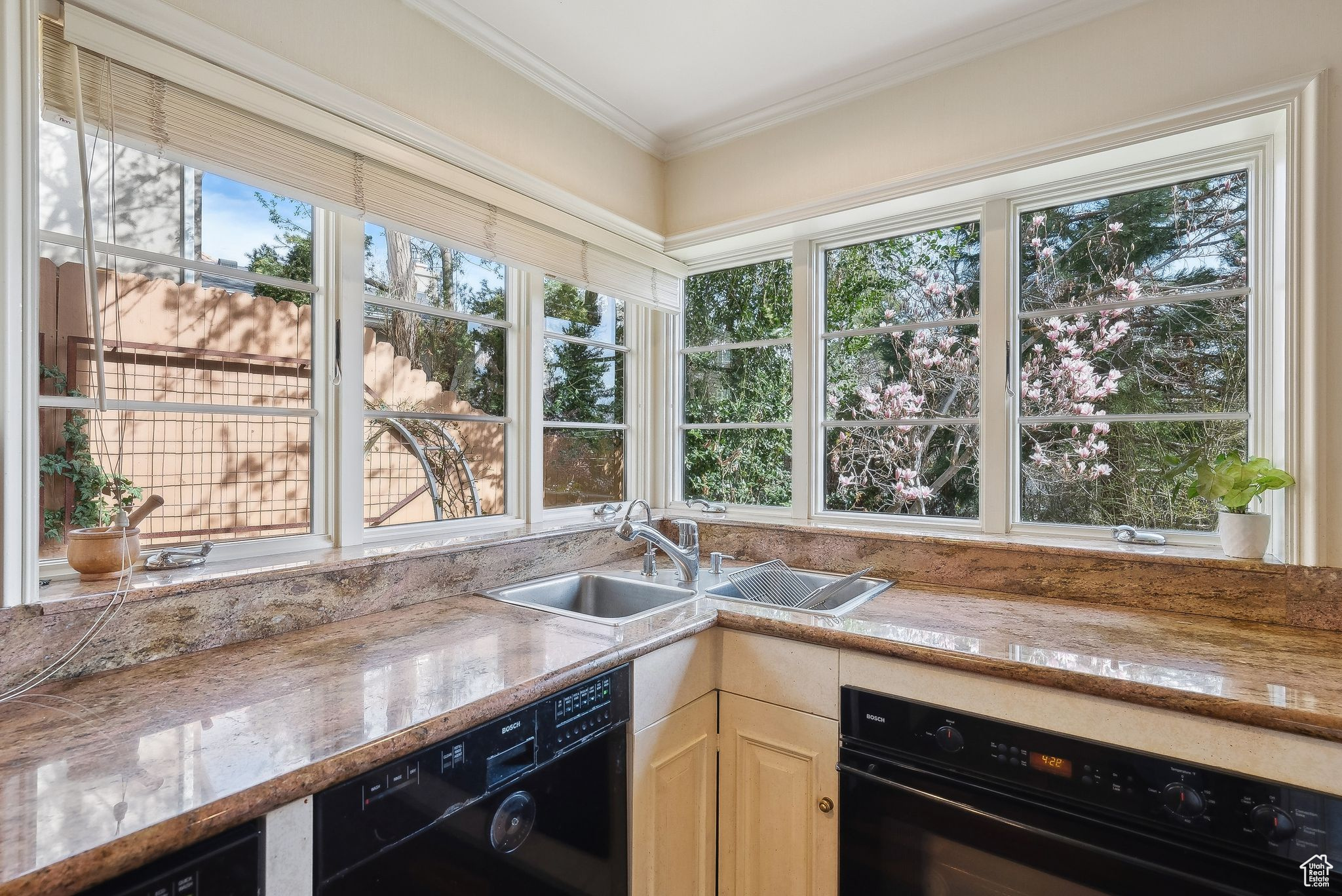 1500 E Arlington Dr, Salt Lake City, Utah image 23