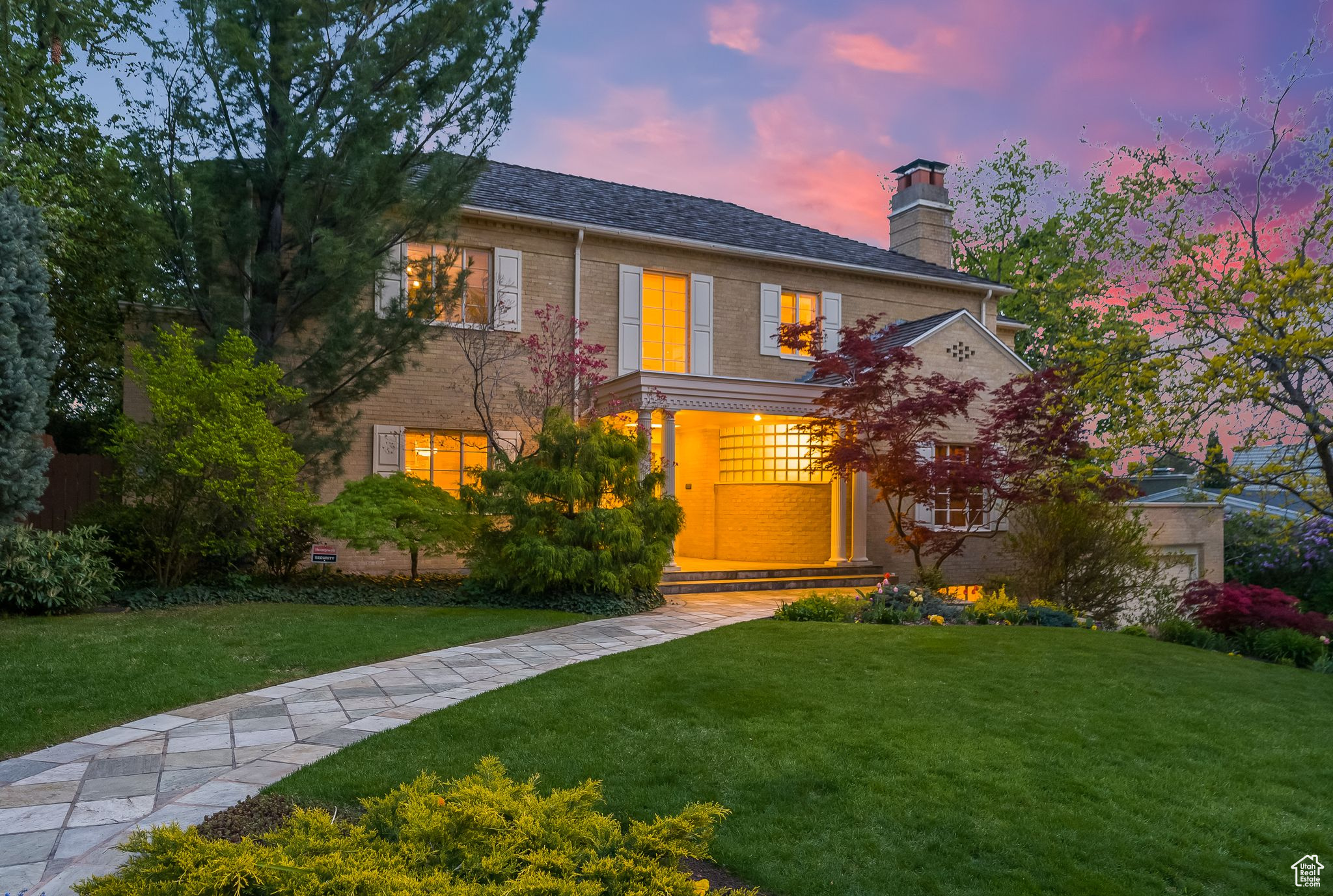 1500 E Arlington Dr, Salt Lake City, Utah image 2