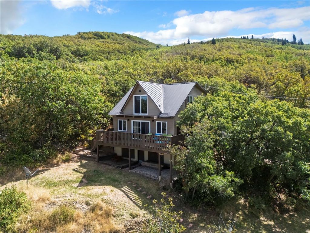 Photo of 212 N PINE DR E #38, Huntsville, UT 84317 (MLS # 2151673)