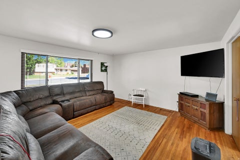 Tiny photo for 6312 S 560 E, Murray, UT 84107 (MLS # 2186738)