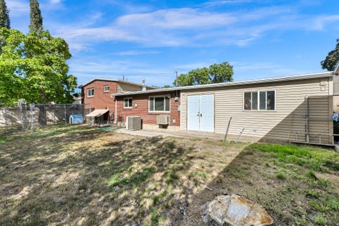 Tiny photo for 6312 S 560 E, Murray, UT 84107 (MLS # 2186738)