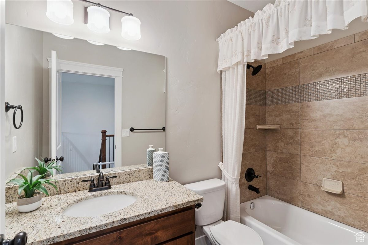 SUNRIDGE COURT - Residential
