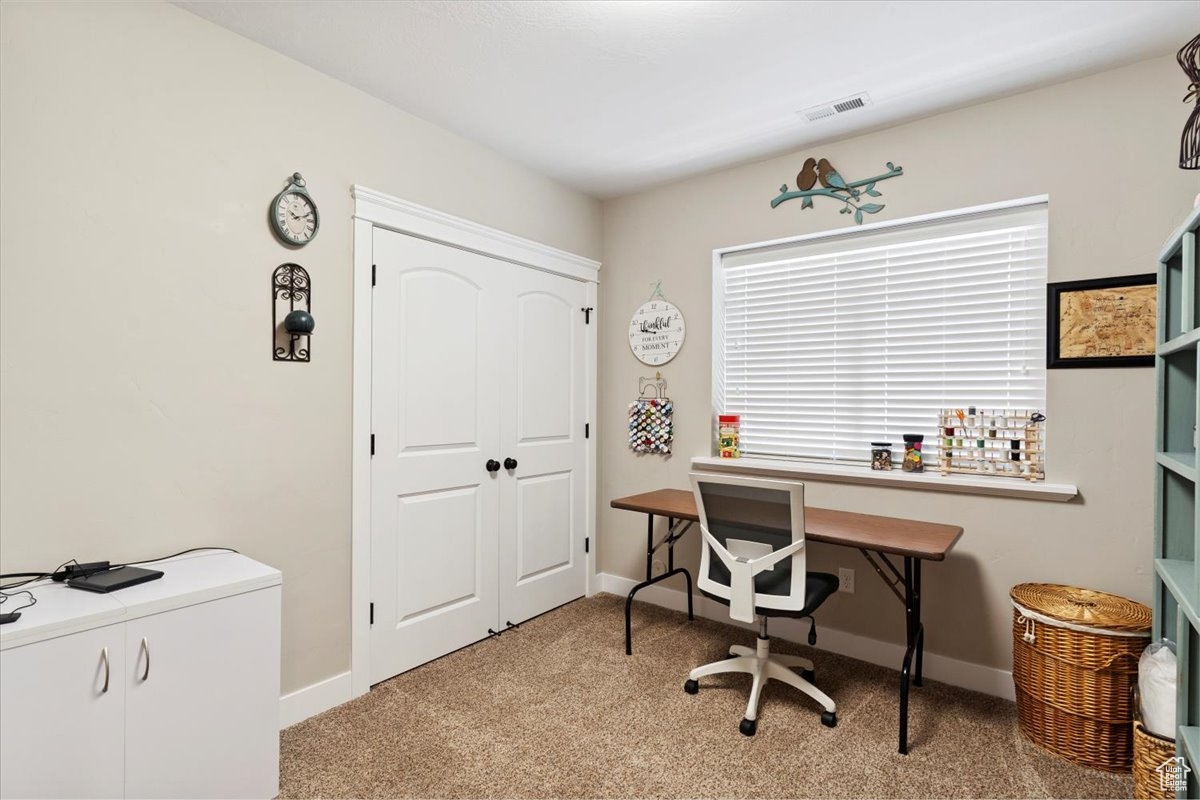 SUNRIDGE COURT - Residential