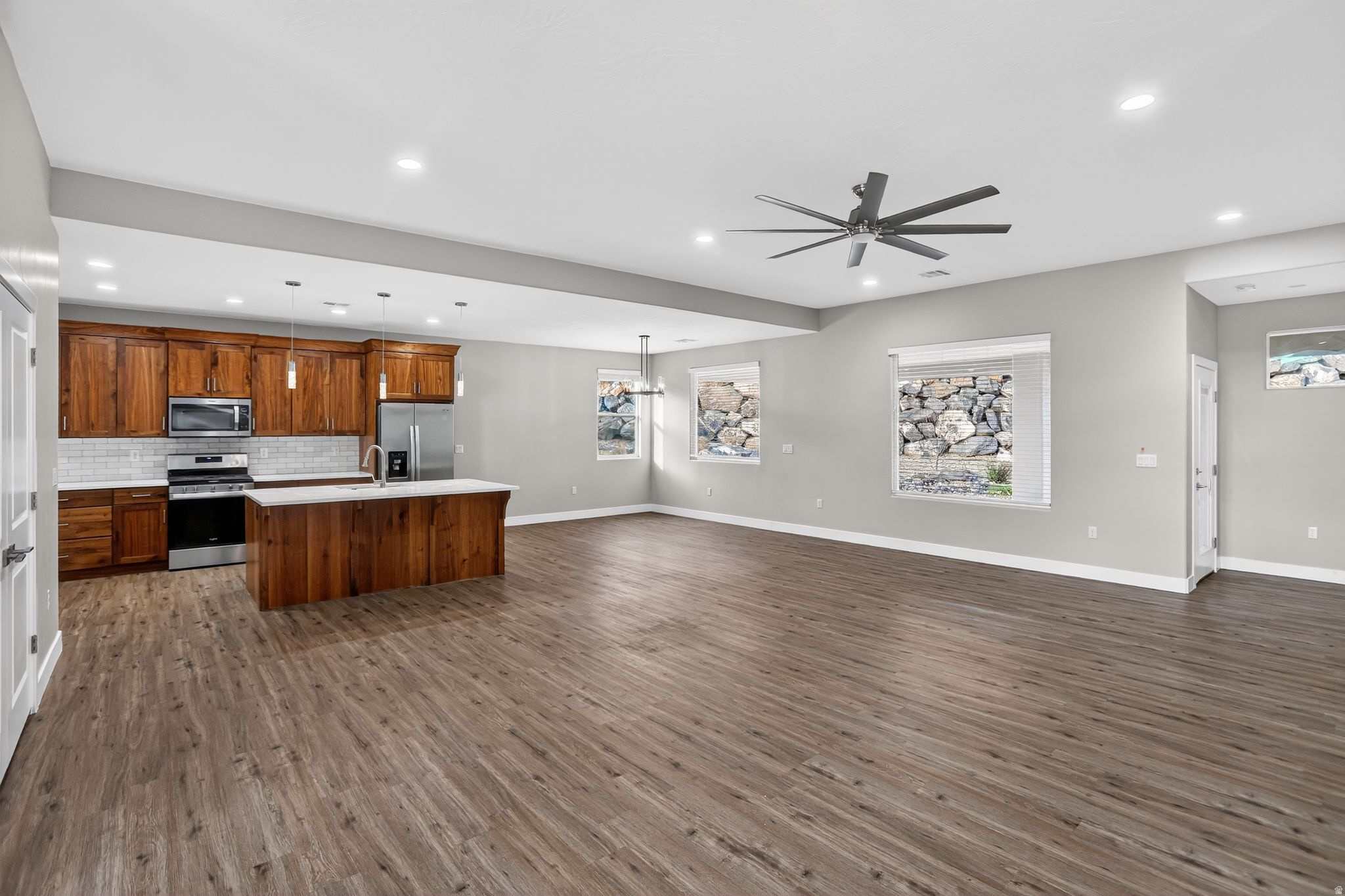 FIRE ROCK - Residential