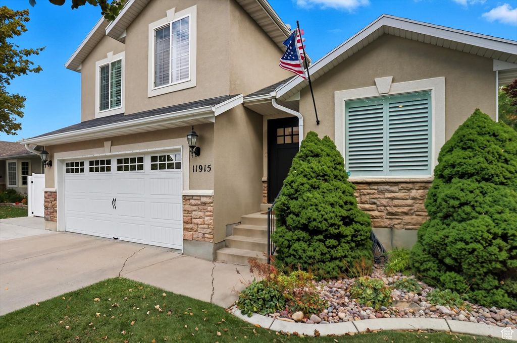 Photo of 11915 S GOLDSMITH CT W, Herriman, UT 84096 (MLS # 2115659)
