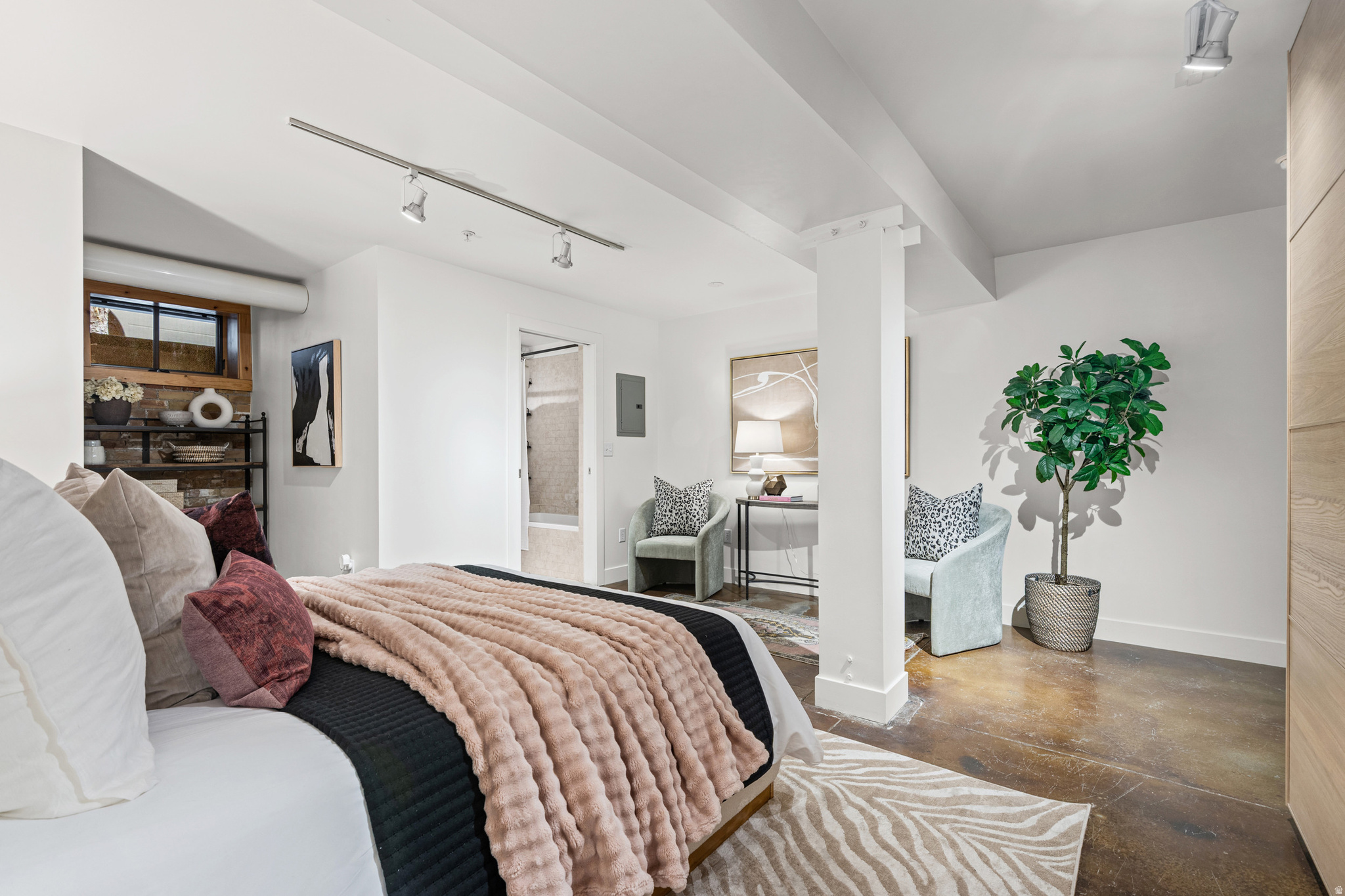 WESTGATE - Residential