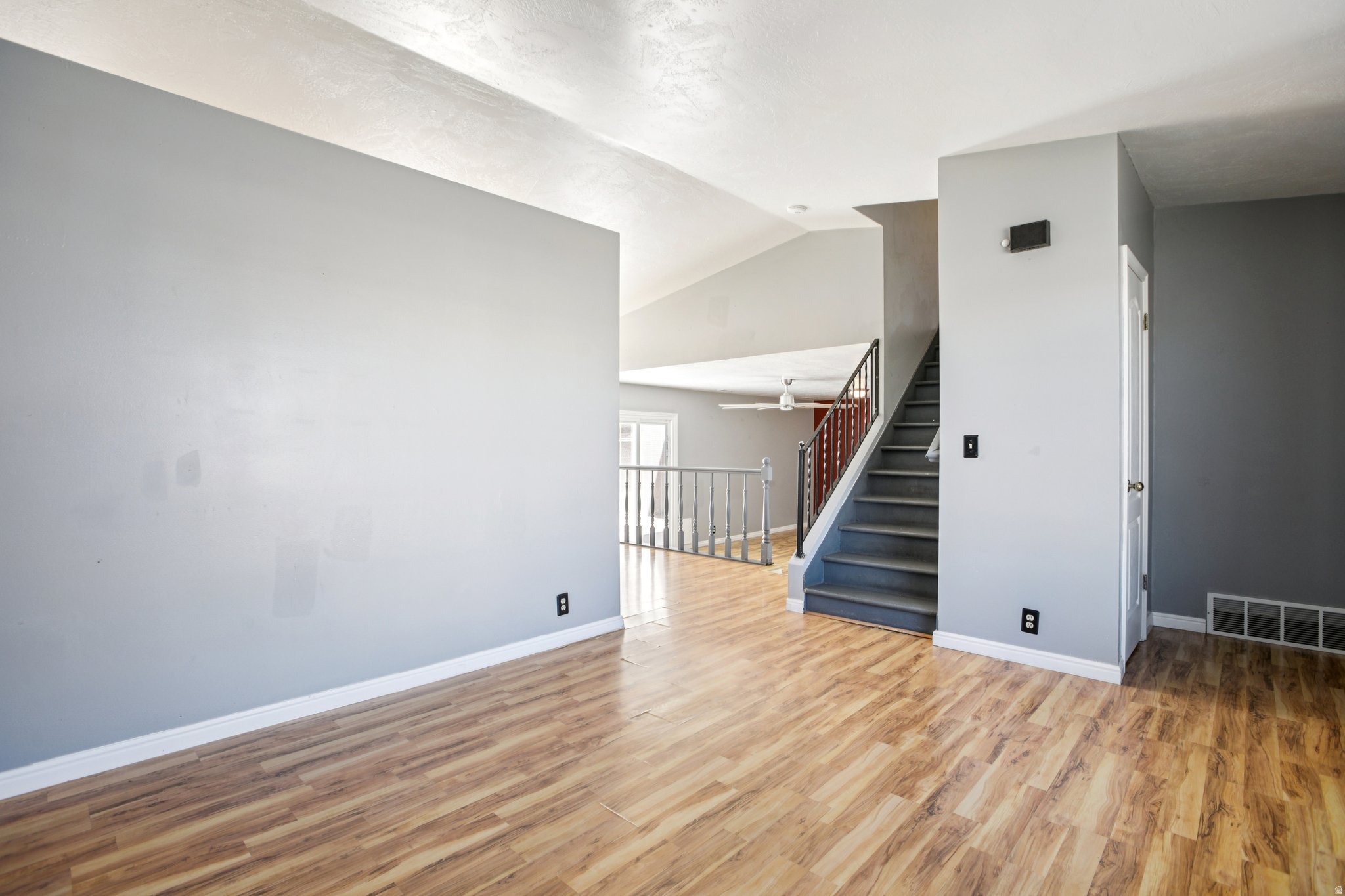 OXFORD STREET - Residential