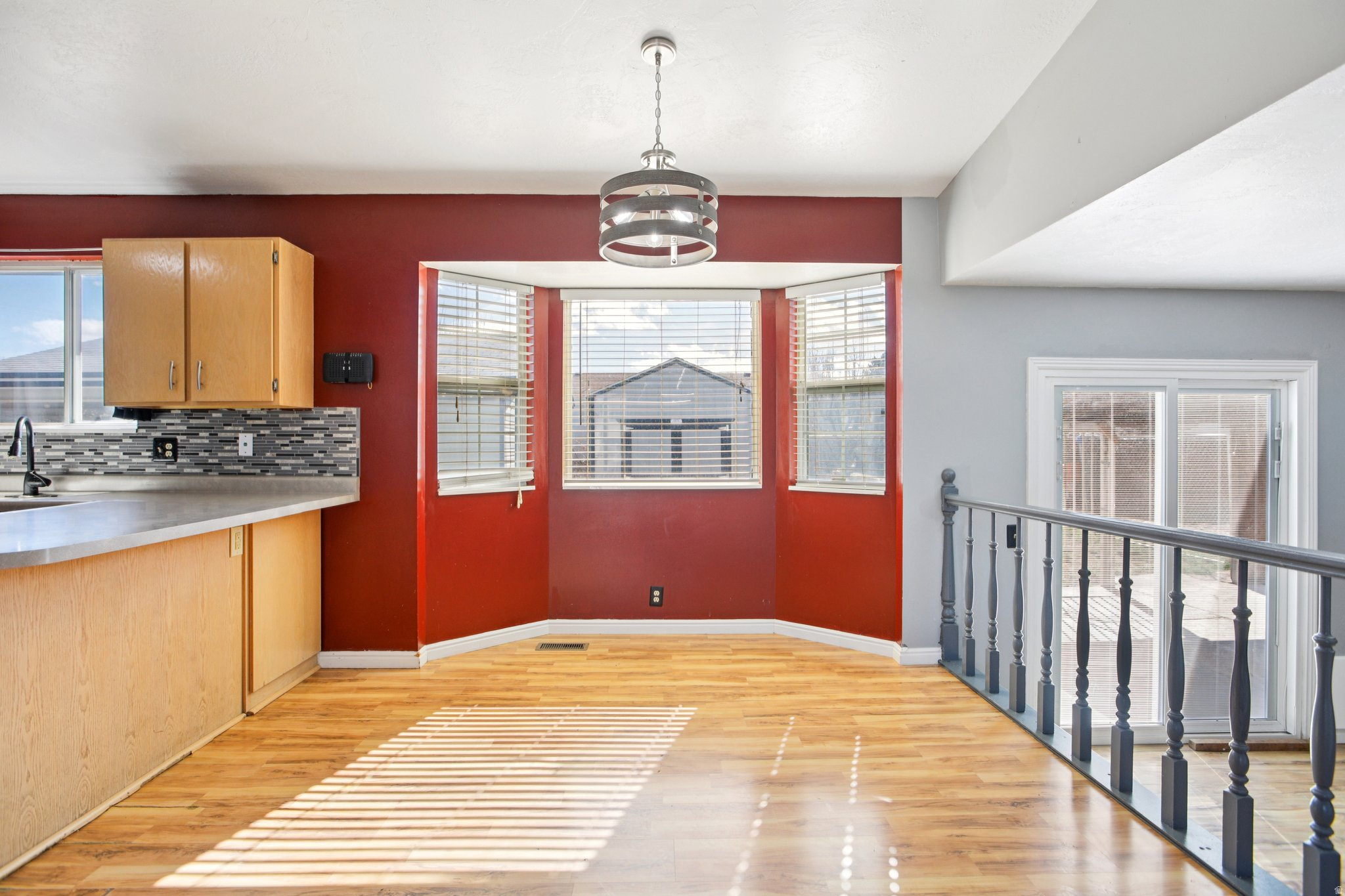 OXFORD STREET - Residential