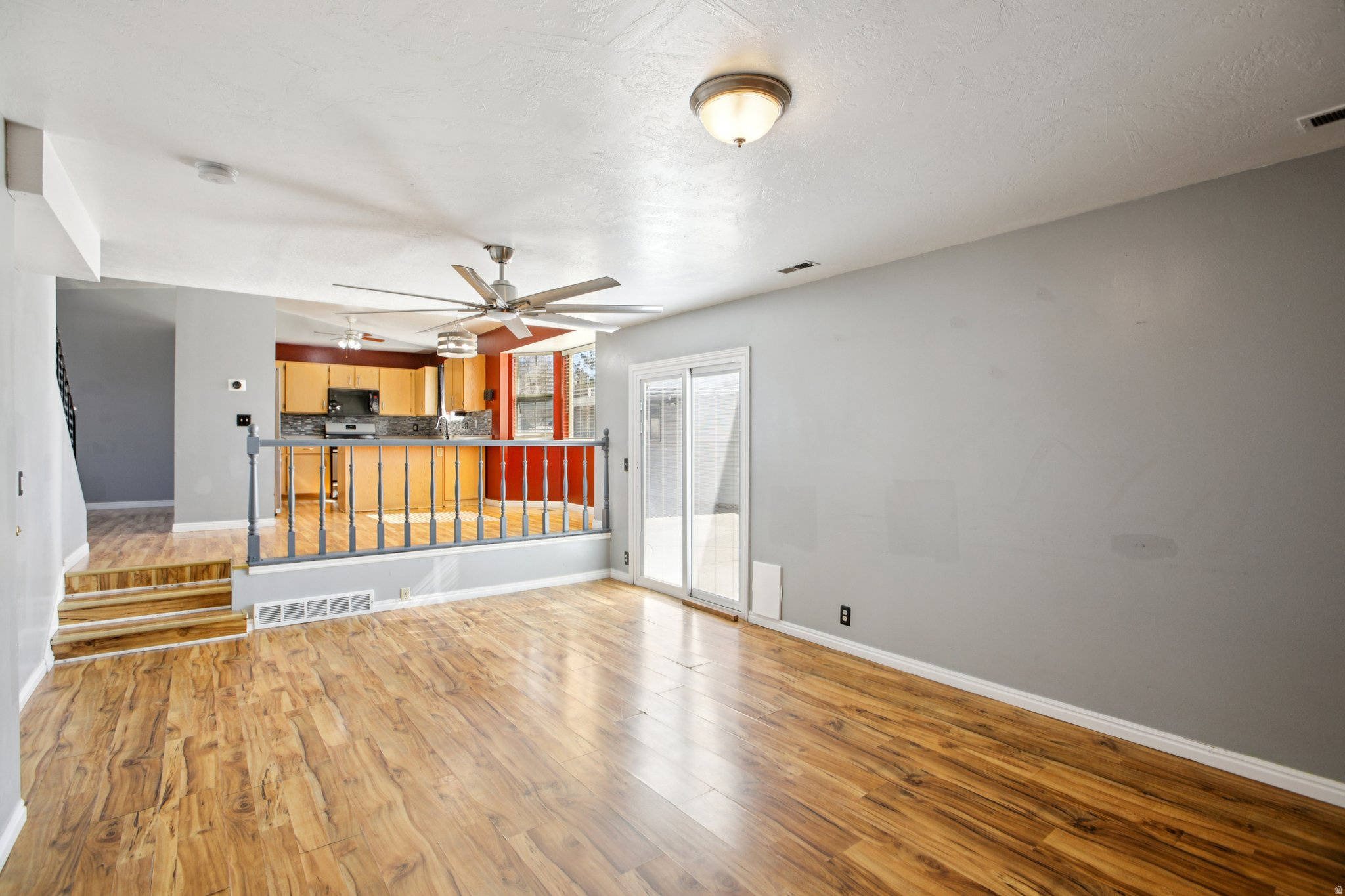 OXFORD STREET - Residential