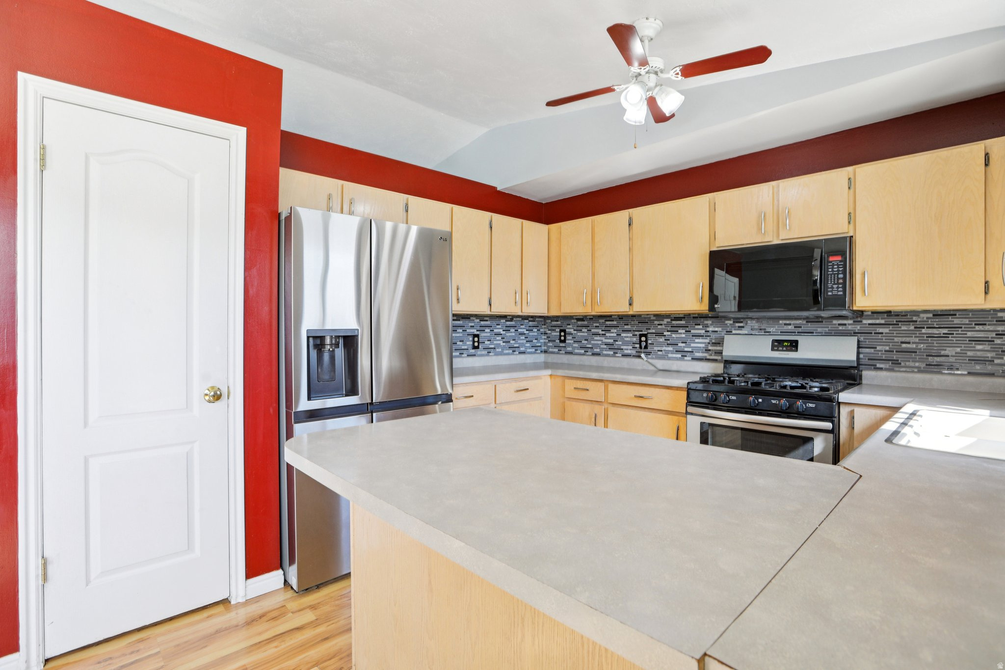 OXFORD STREET - Residential