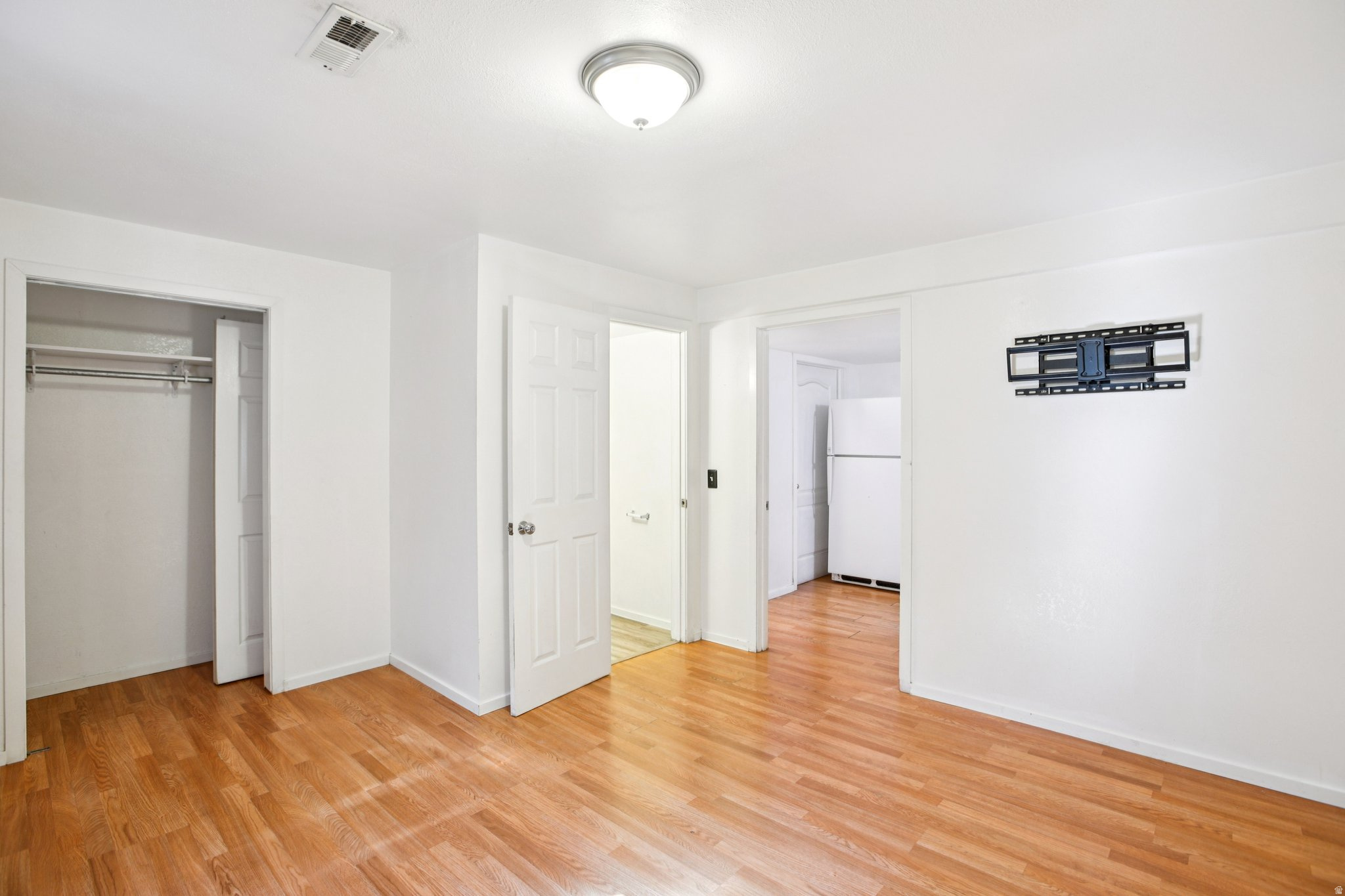 OXFORD STREET - Residential