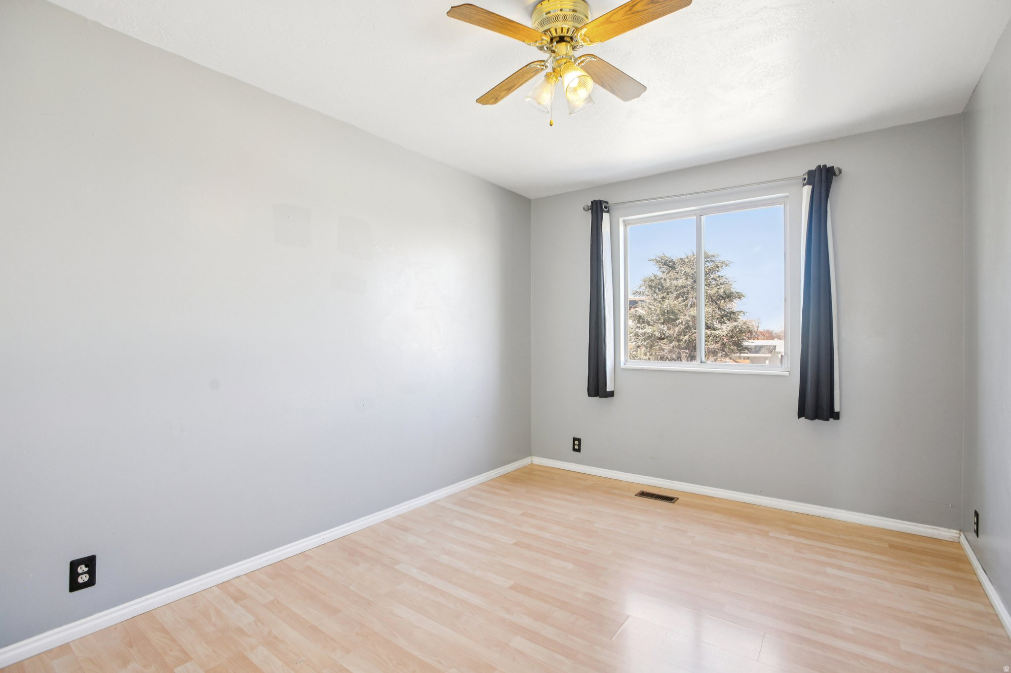 OXFORD STREET - Residential