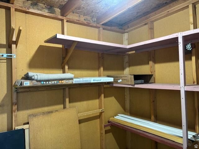 DIXIE DOWNS RV RESORT - Residential