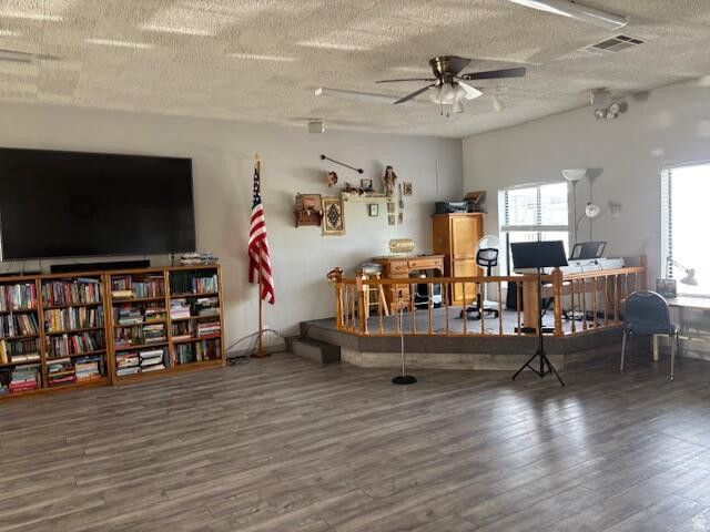 DIXIE DOWNS RV RESORT - Residential