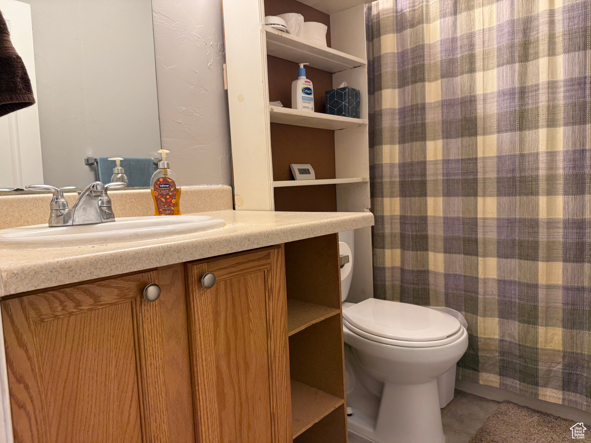 SUNRISE MEADOWS - Residential