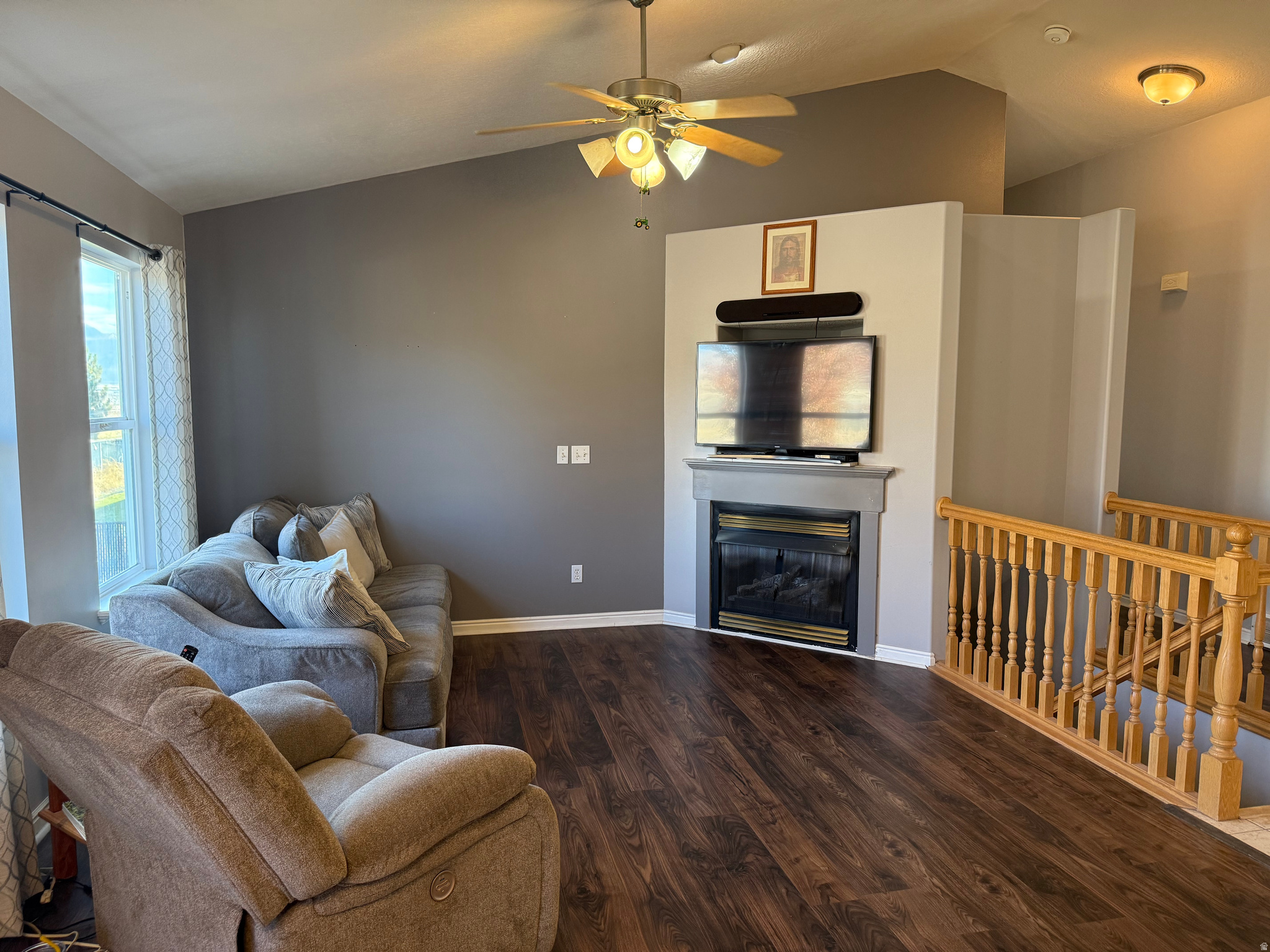 SUNRISE MEADOWS - Residential