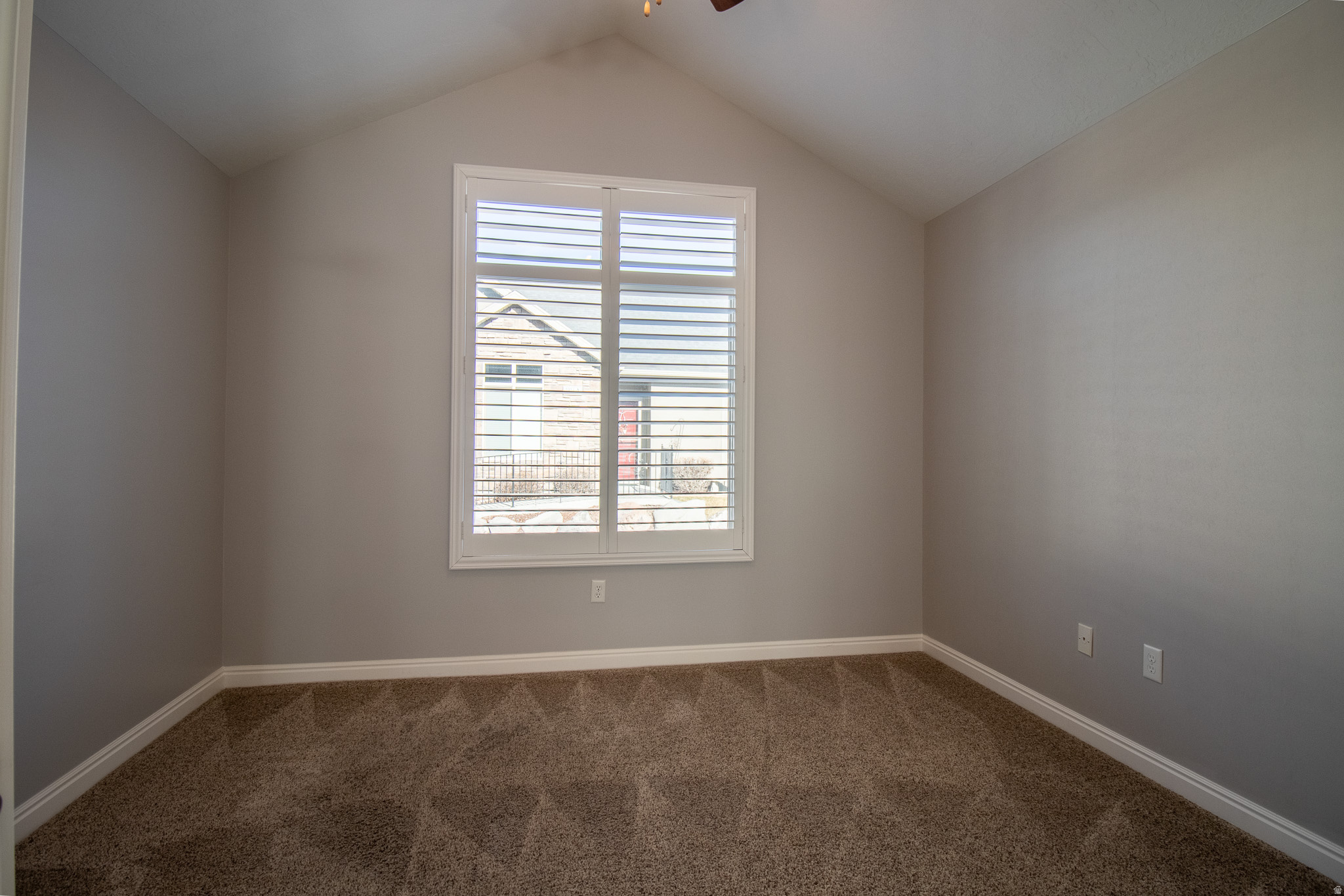 BRIDLEWOOD VILLAS - Residential