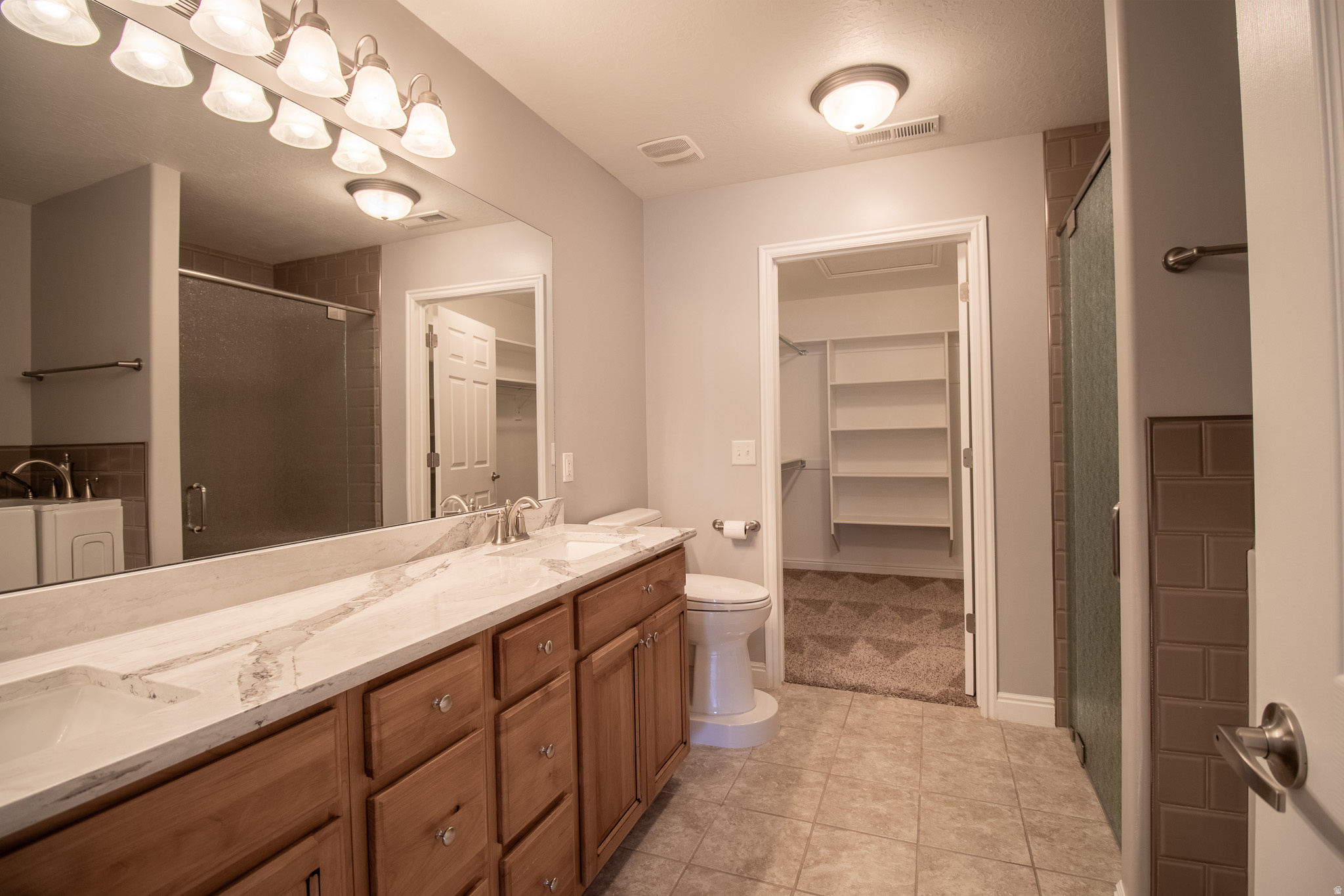 BRIDLEWOOD VILLAS - Residential