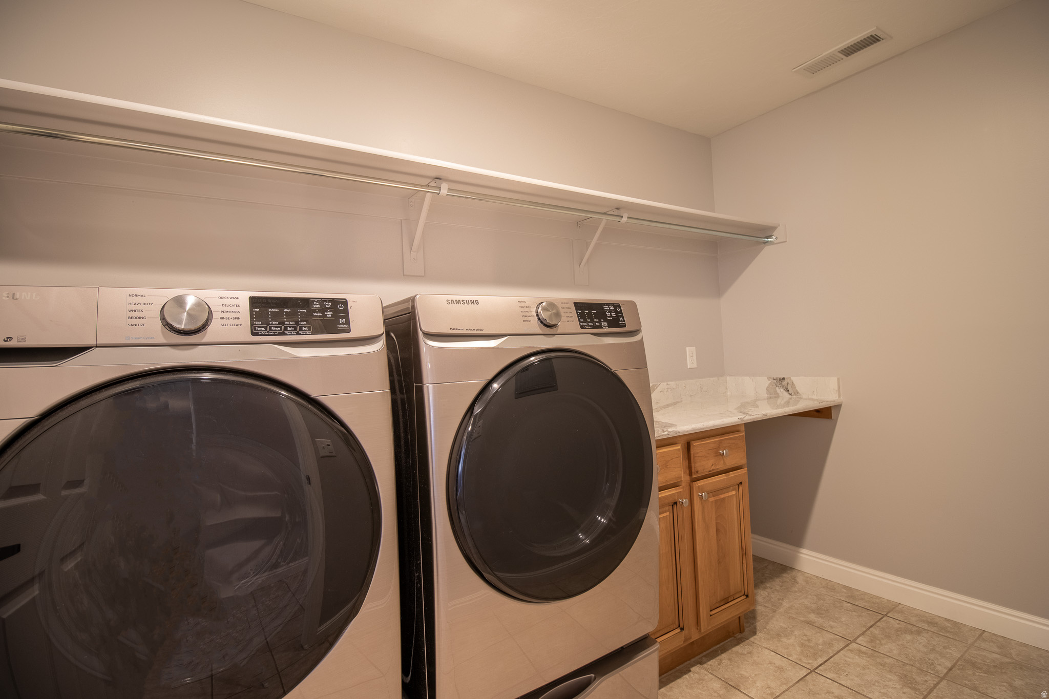 BRIDLEWOOD VILLAS - Residential