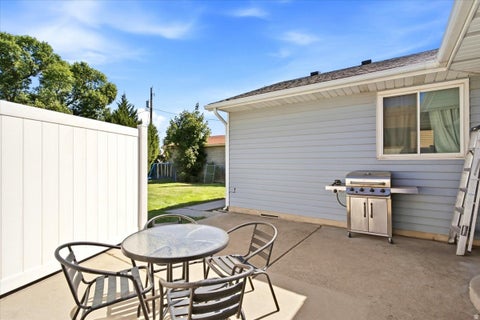 Tiny photo for 5220 S 2100 W, Roy, UT 84067 (MLS # 2185430)