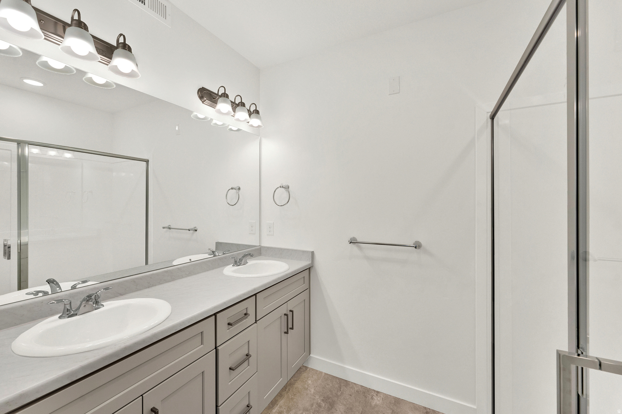 JORDAN BLUFFS - Residential