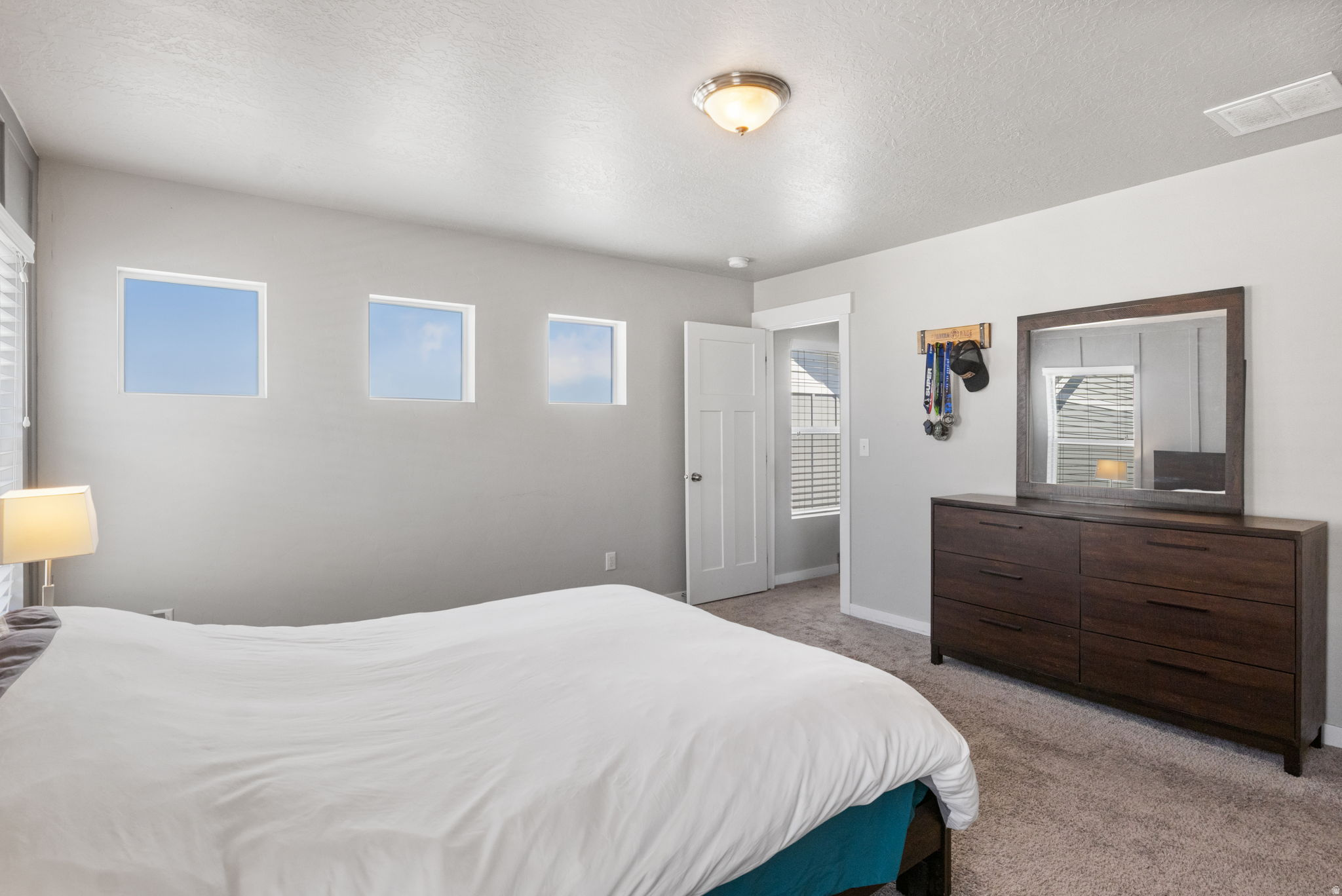 SILVERLAKE - Residential