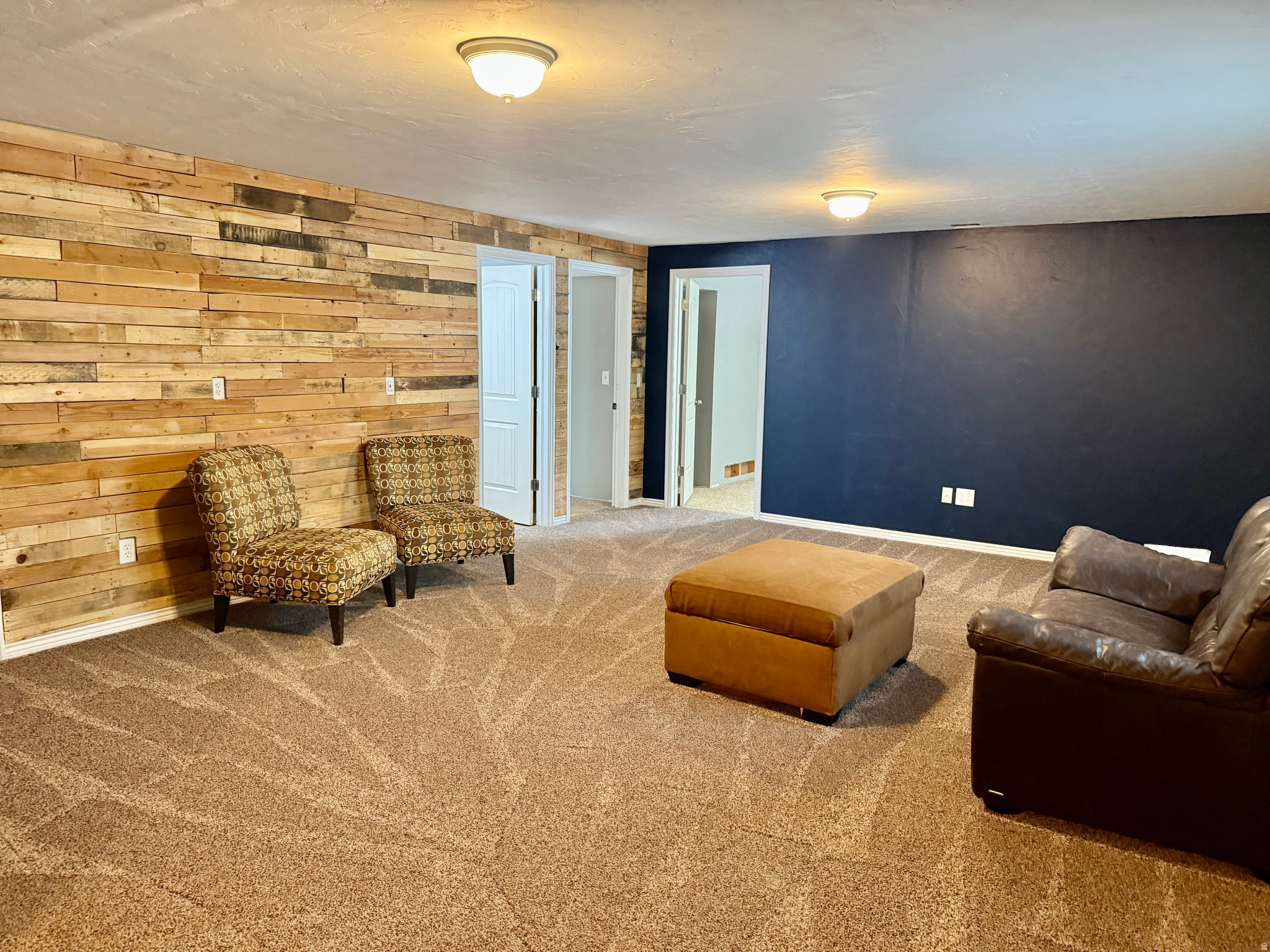 EAGLE POINT - Residential