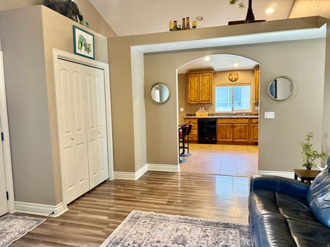 Tiny photo for 1526 E SHADOW DR, Eagle Mountain, UT 84005 (MLS # 2124756)