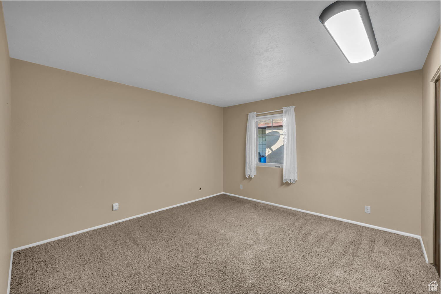 SUNRISE VILLAGE TH 3 - Residential