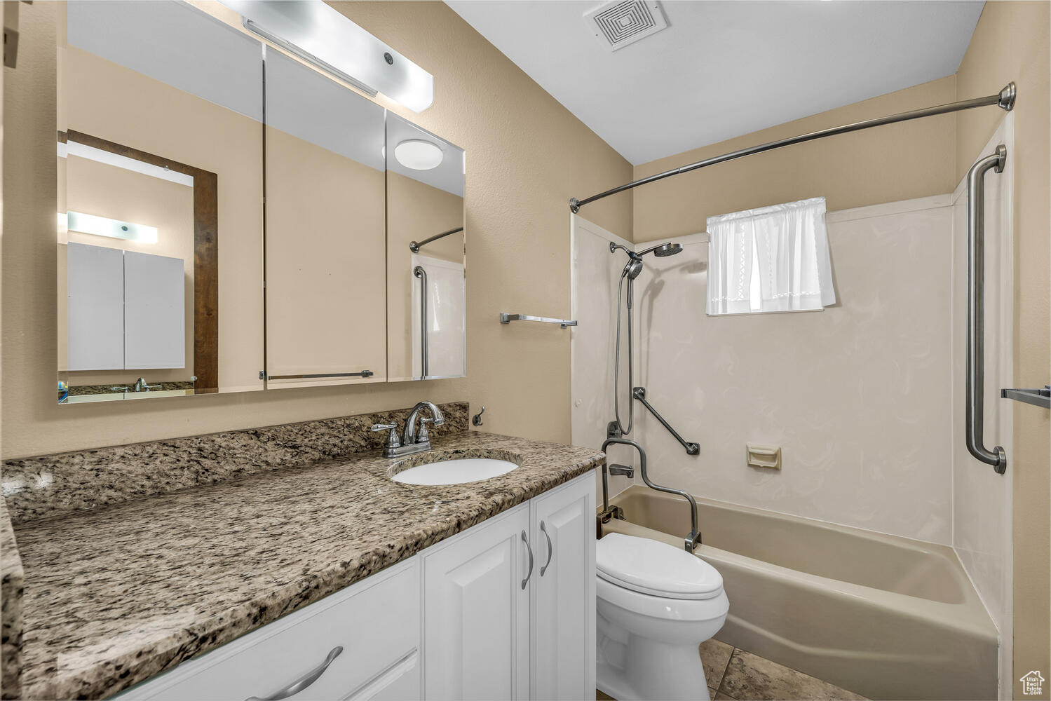 SUNRISE VILLAGE TH 3 - Residential
