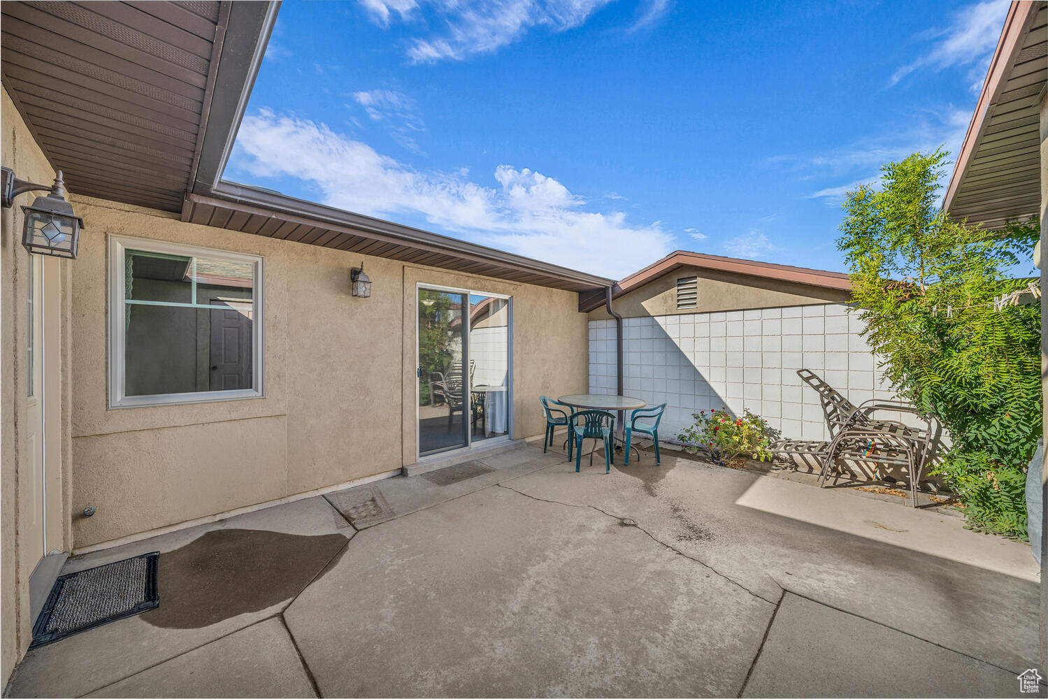 SUNRISE VILLAGE TH 3 - Residential
