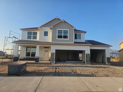 Photo of 3812 W 1700 S #201, Taylor, UT 84401 (MLS # 2112227)