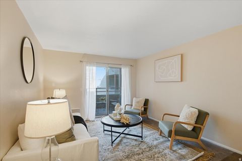 Tiny photo for 4824 S HIGHLAND CIR E #204, Holladay, UT 84117 (MLS # 2126755)