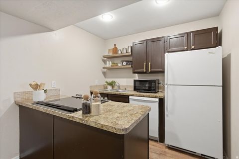 Tiny photo for 4824 S HIGHLAND CIR E #204, Holladay, UT 84117 (MLS # 2126755)